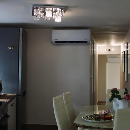Apartment The Ellinikon - Metro *